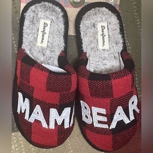 Dearfoams Red Buffalo Check “Mama Bear” Slippers Cozy Faux Fur Clog NWT